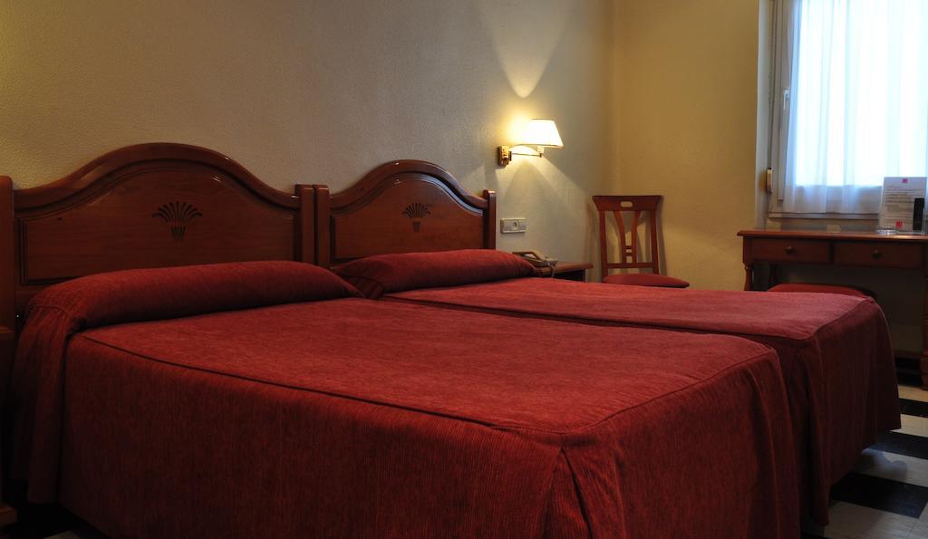 Hotel Los Rosales Almansa Pokój zdjęcie